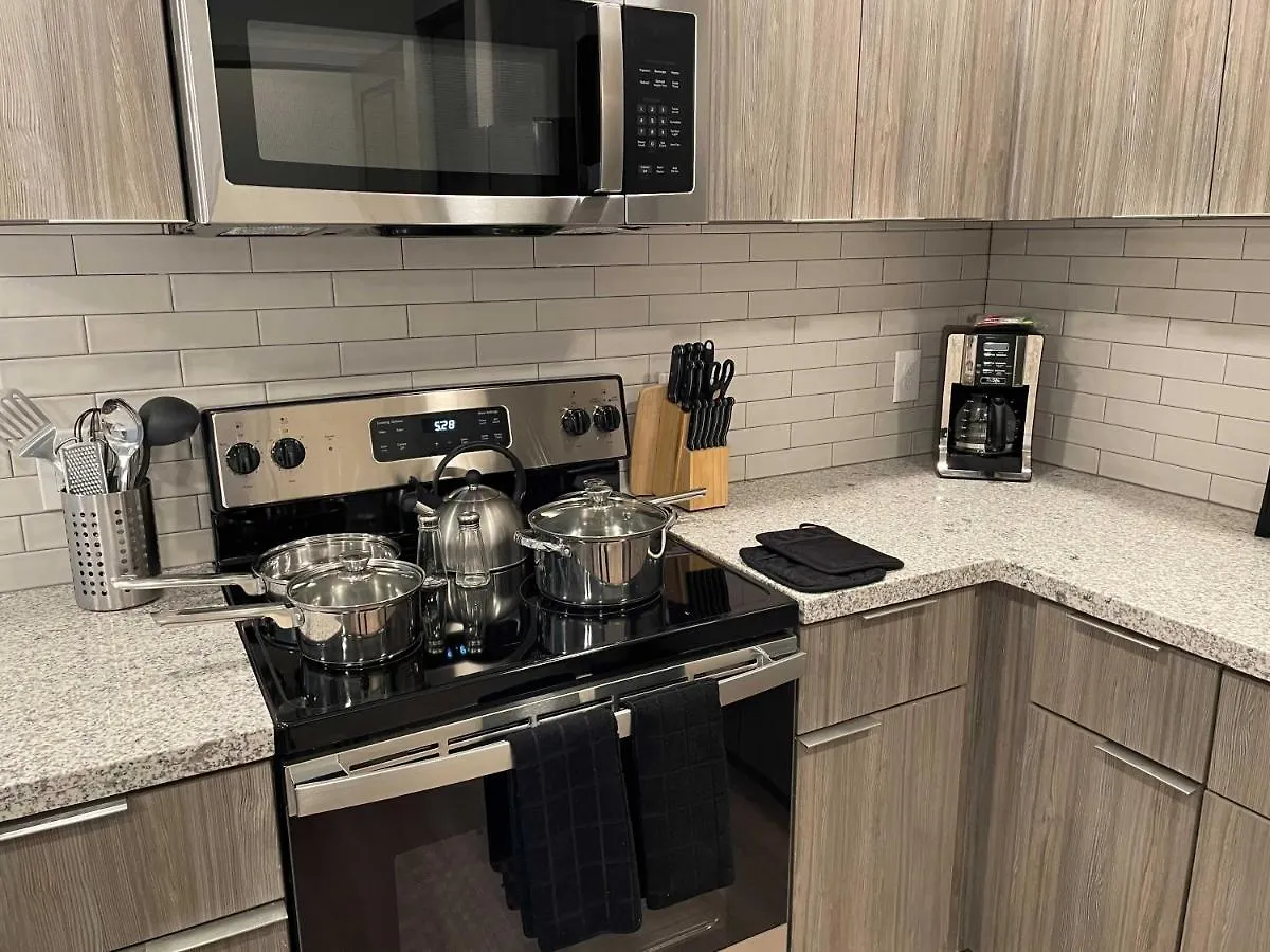 Stay Gia New Modern 1 Bedroom Apartment With Swimming Pool & Gym At Grayson Place Goodyear United States